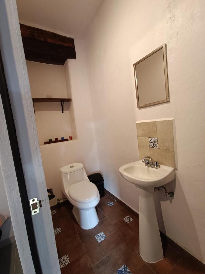 Casa Petirrojo - Habitaciones En Pátzcuaro Dış mekan fotoğraf